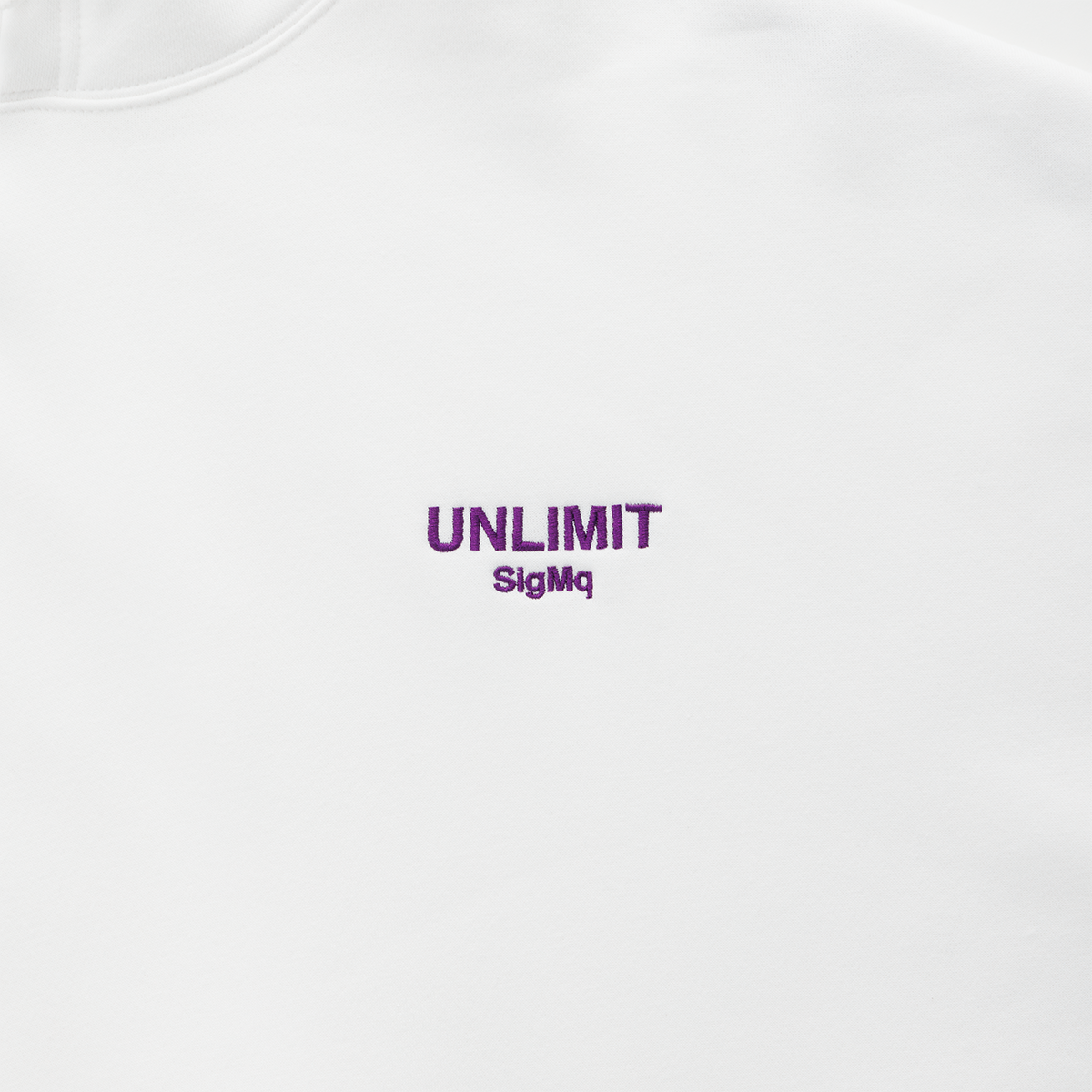 EMBROIDERED LOGO HOODIE WHITE