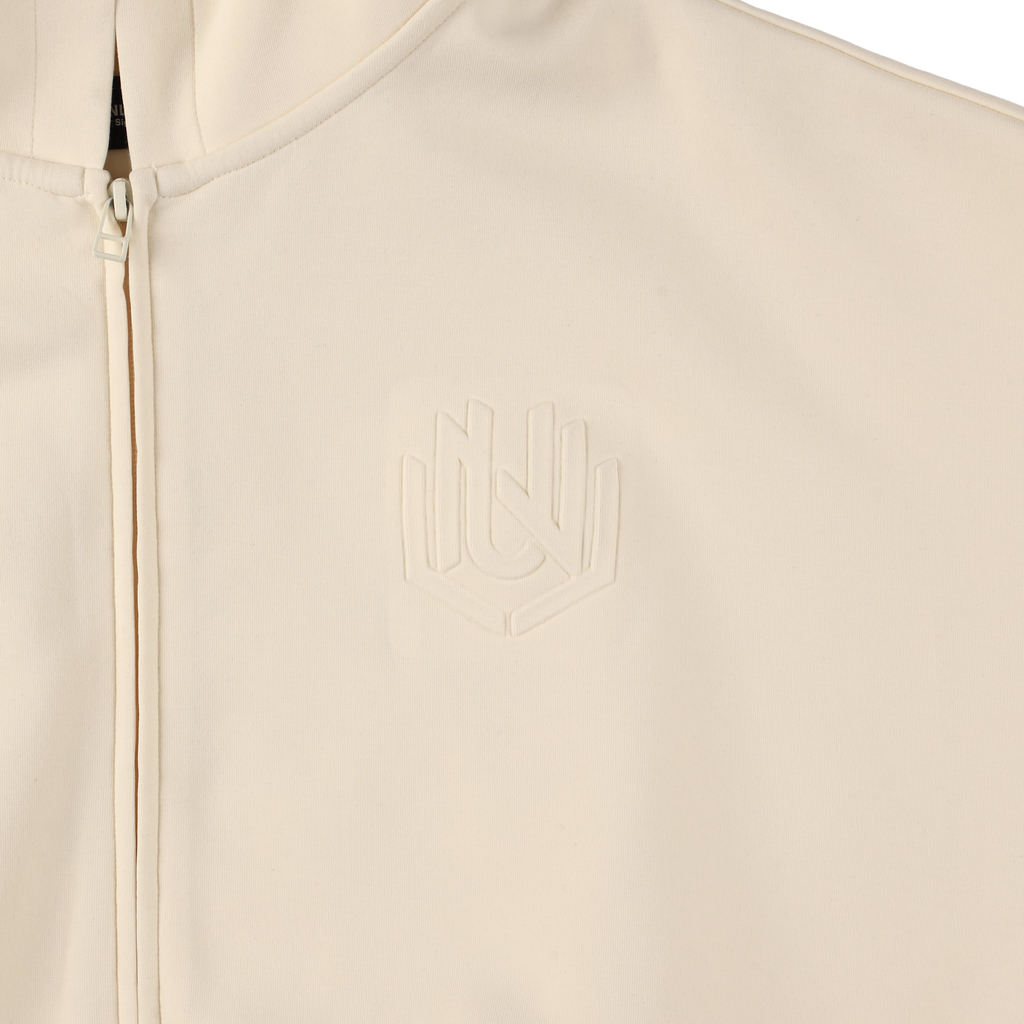 EMBOSS LOGO HOODIE  ECRU