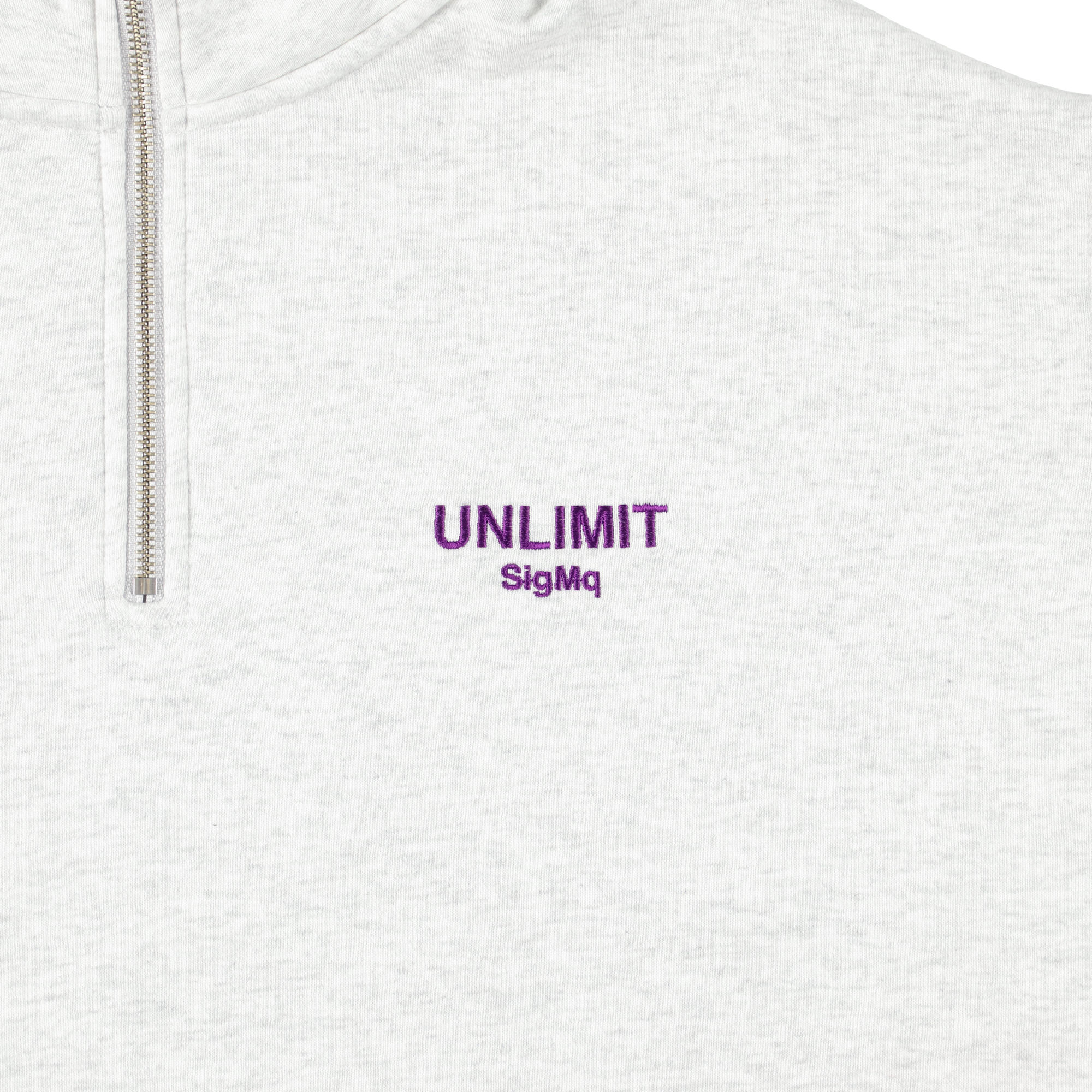 EMBROIDERED LOGO HALF ZIP SWEAT GRAY
