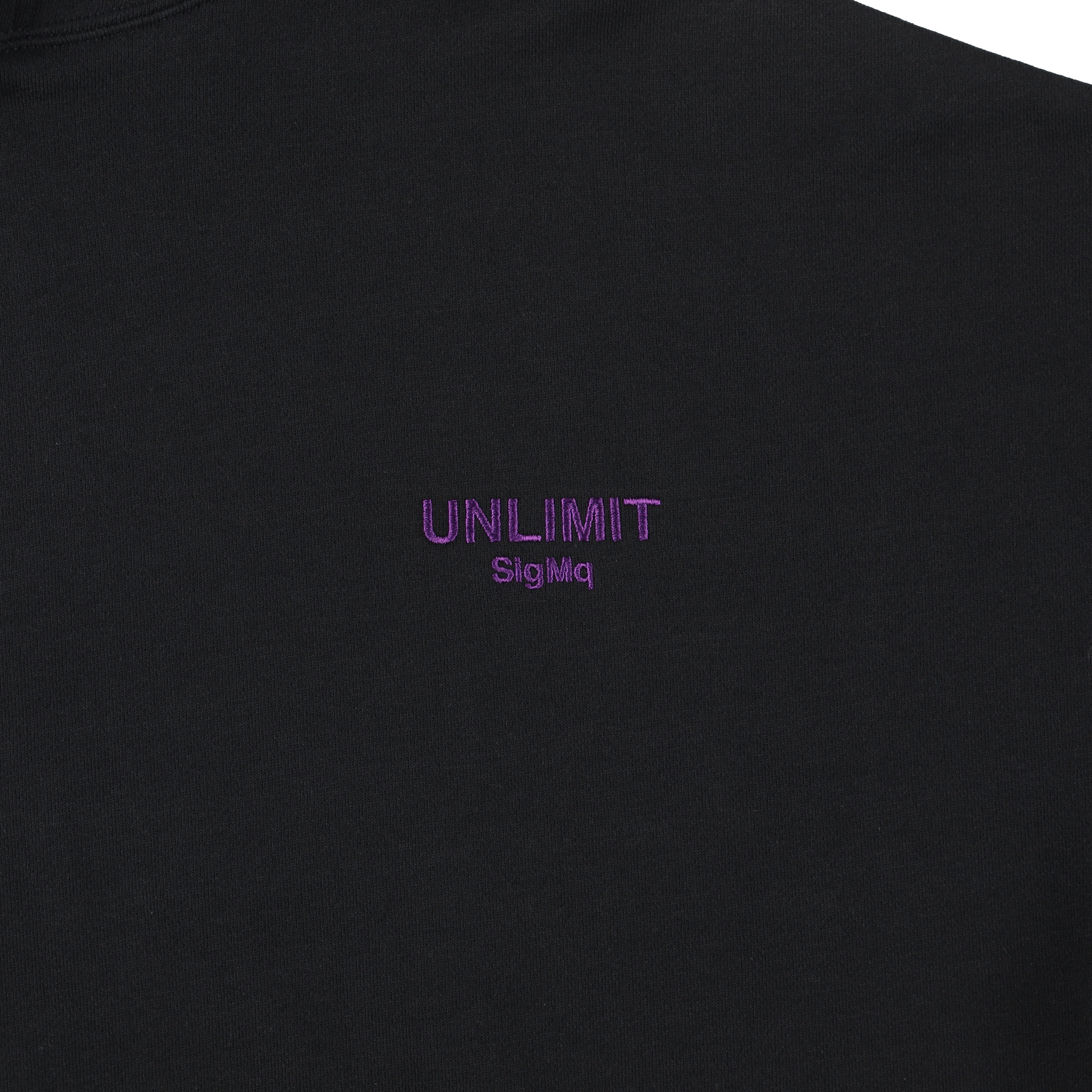 EMBROIDERED LOGO HOODIE BLACK